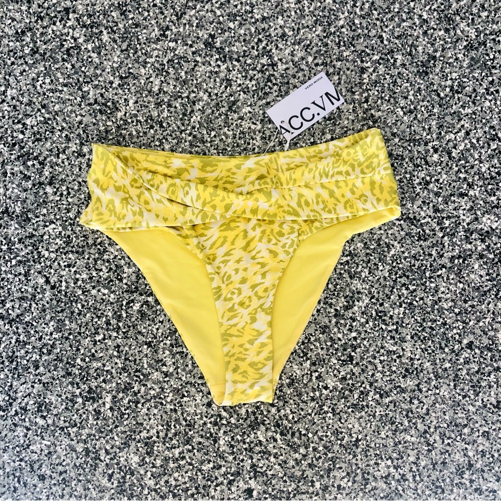 Vero Moda ✦ Yellow High-Cut Swim Bottom (M)